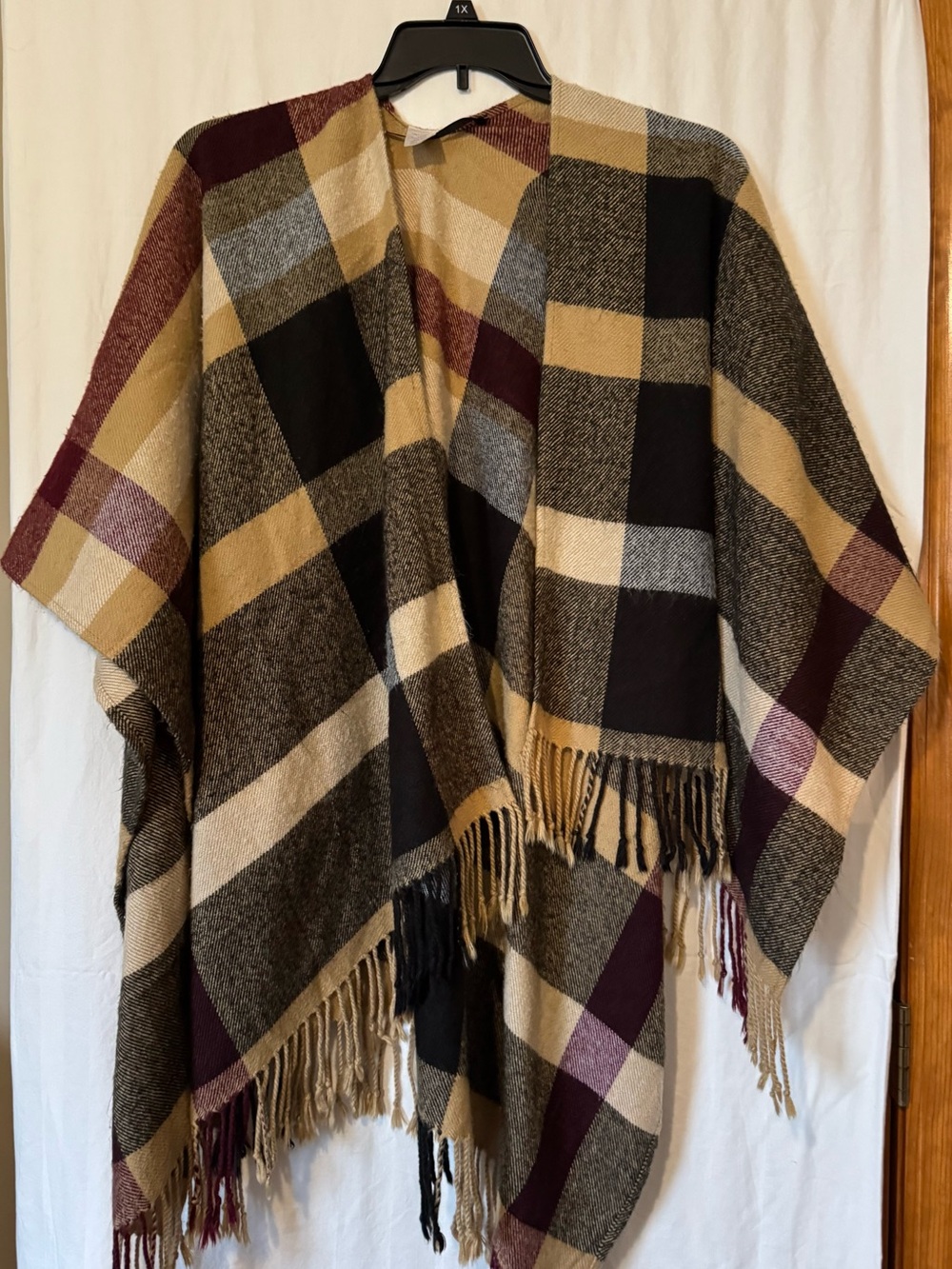 Beige & Burgundy Plaid Fringe Poncho – One Size